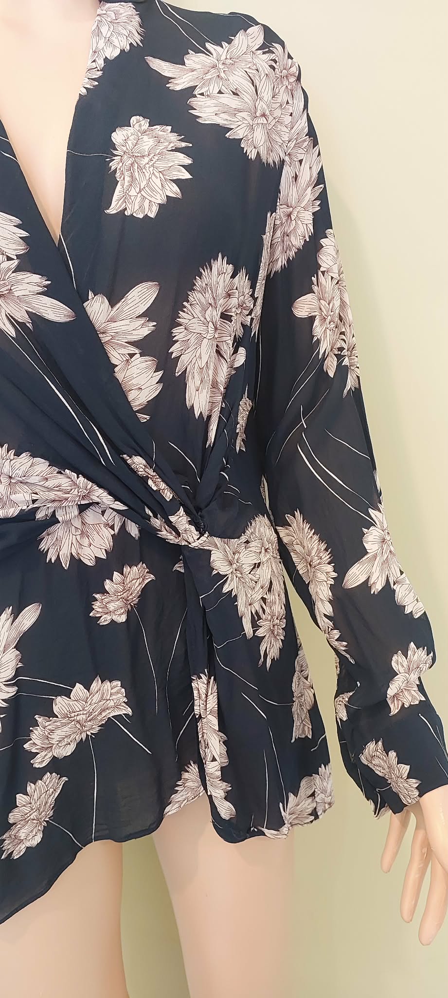Witchery Top - Size 12