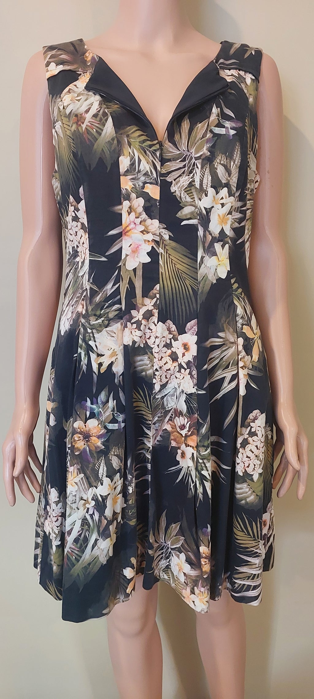 Portmans Dress - Size 12