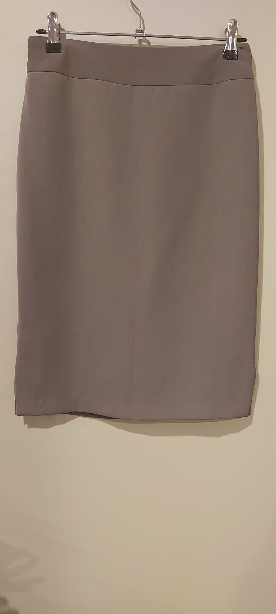 Jacqui E Skirt - Size 6