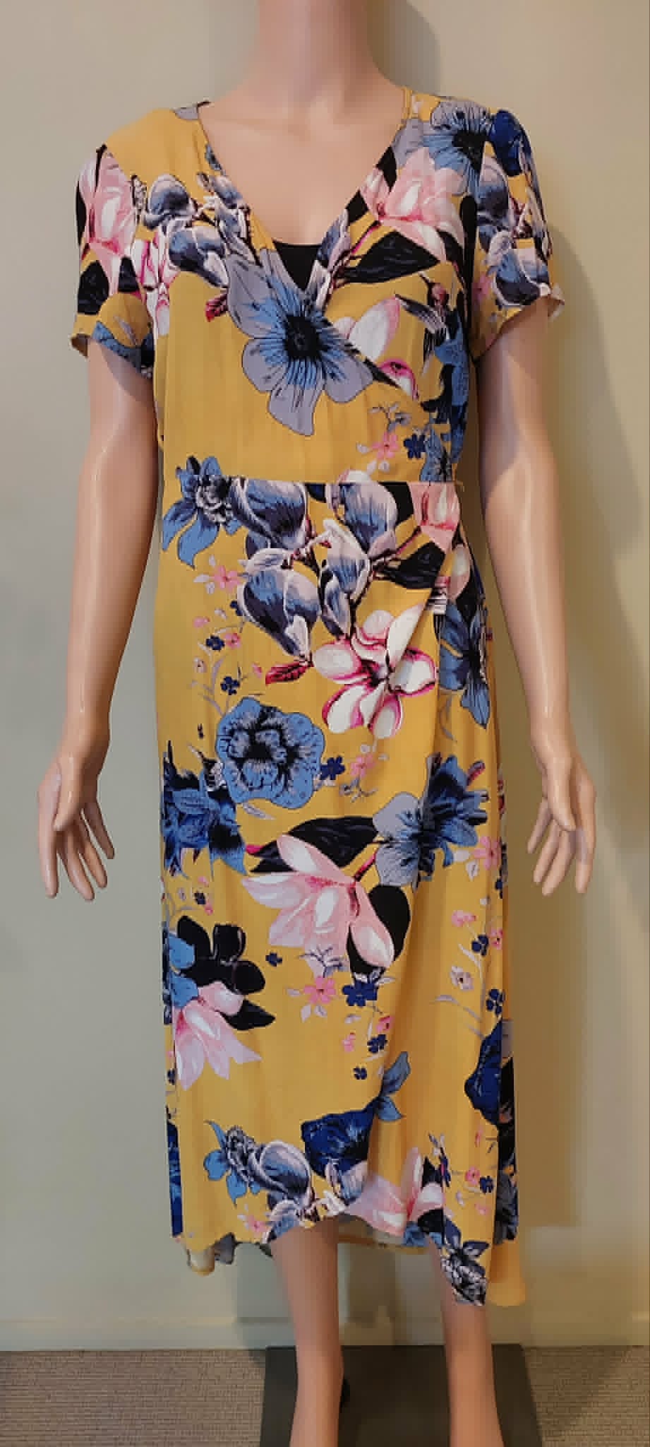 Dotti Dress - Size 12