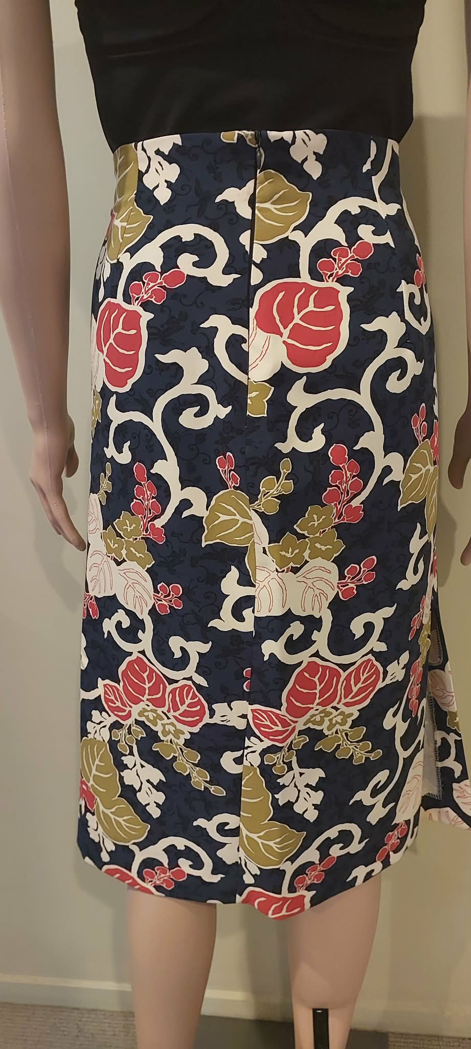 Zara Skirt - Size 12