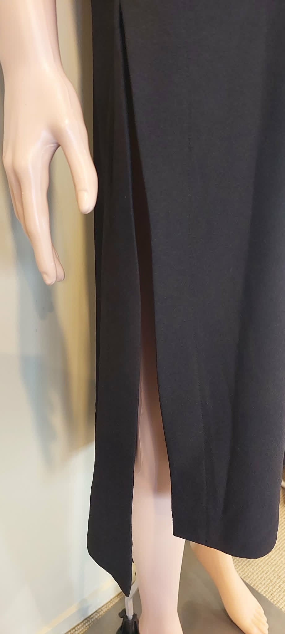 Basque dress - Size 12 - NEW
