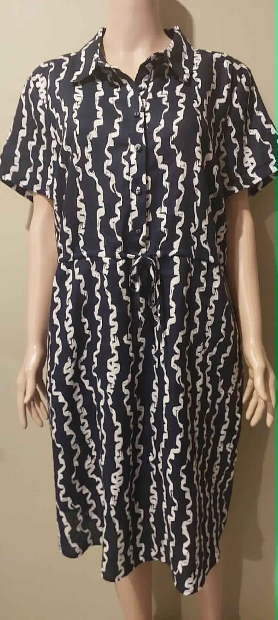 Jacqui E Dress - Size 16