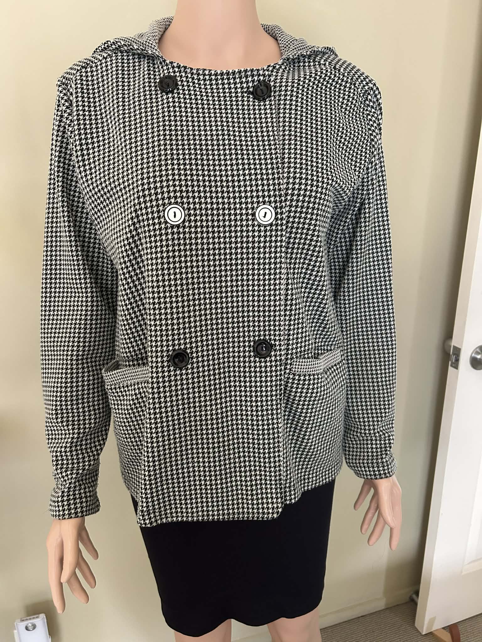 Wild South Jacket - Size 10