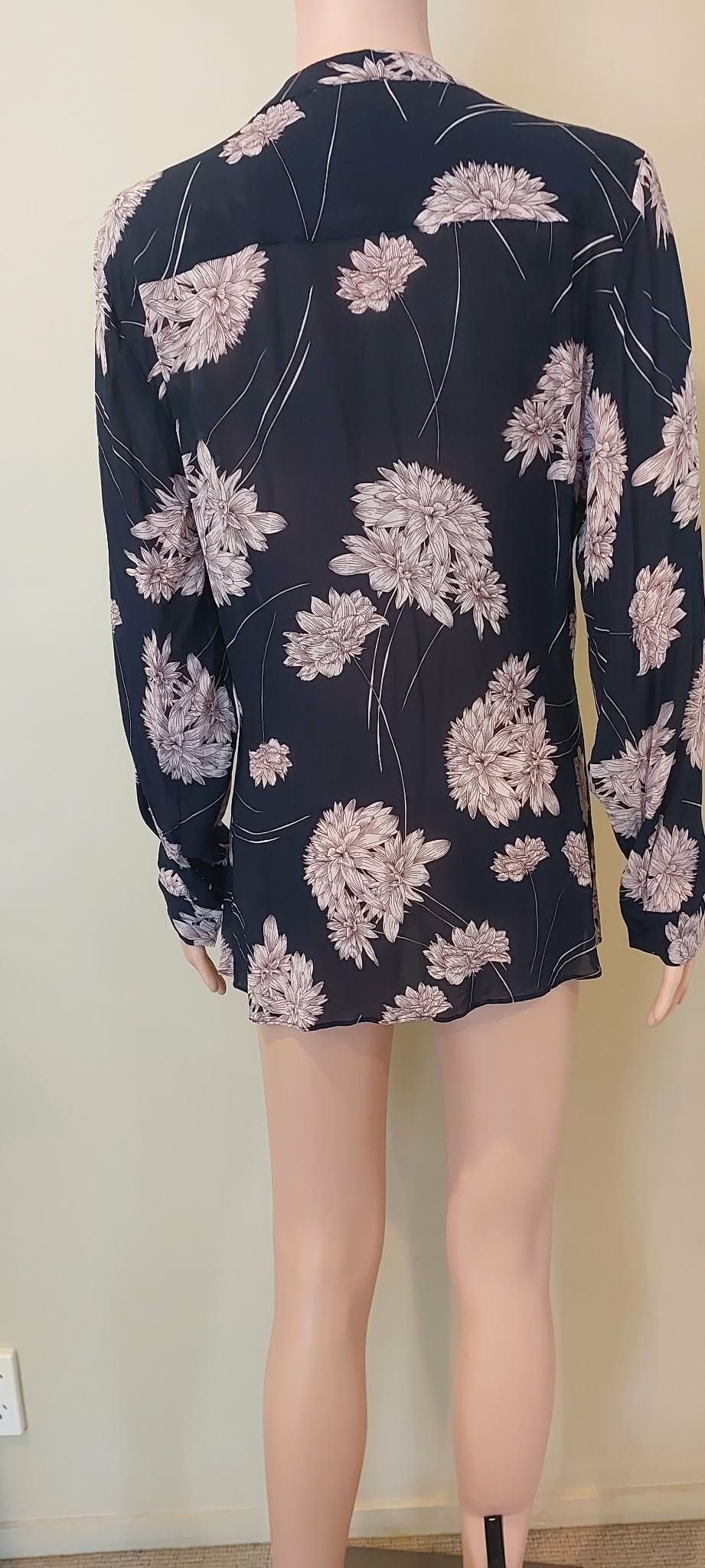 Witchery Top - Size 12