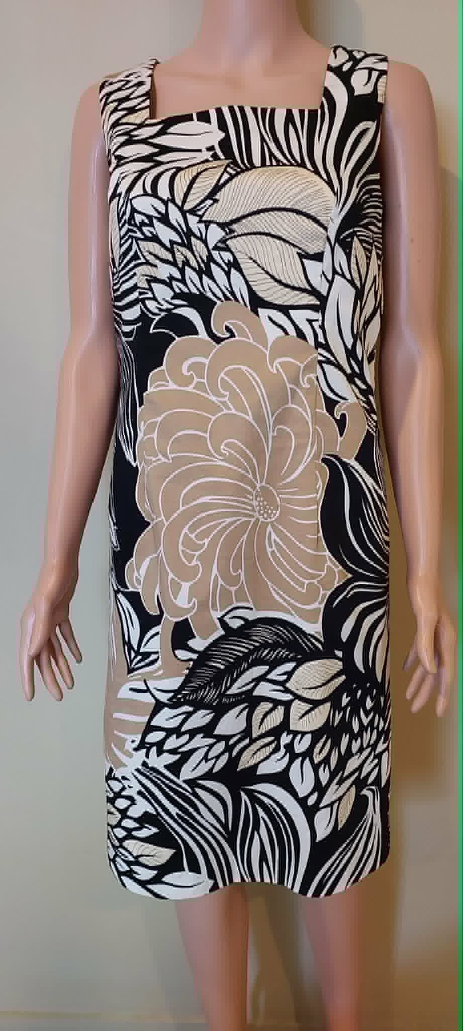 Capture Dress - Size 8