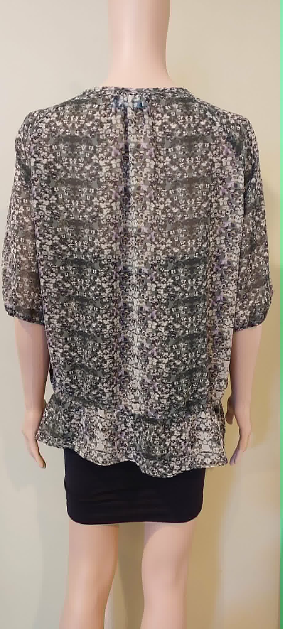 Jacqui E Top - Size 16