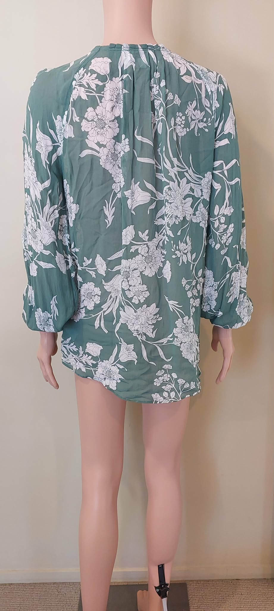 Witchery Top - Size 6