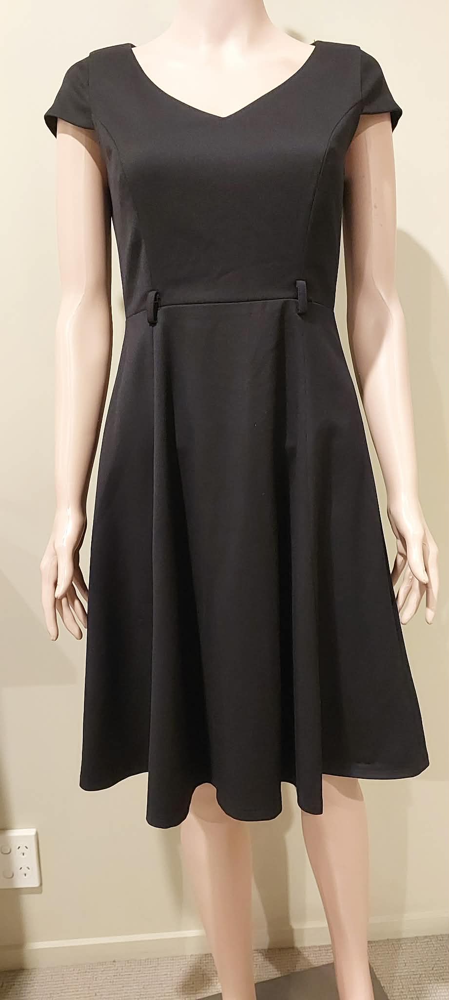 Jacqui E Dress - Size XS