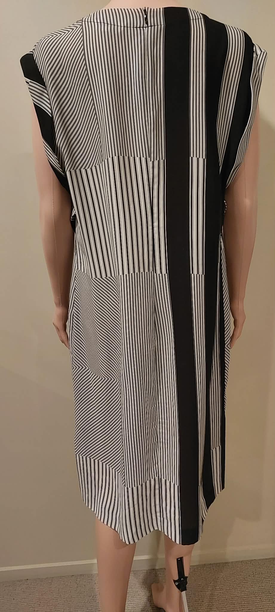 Veronika Maine Dress - Size L