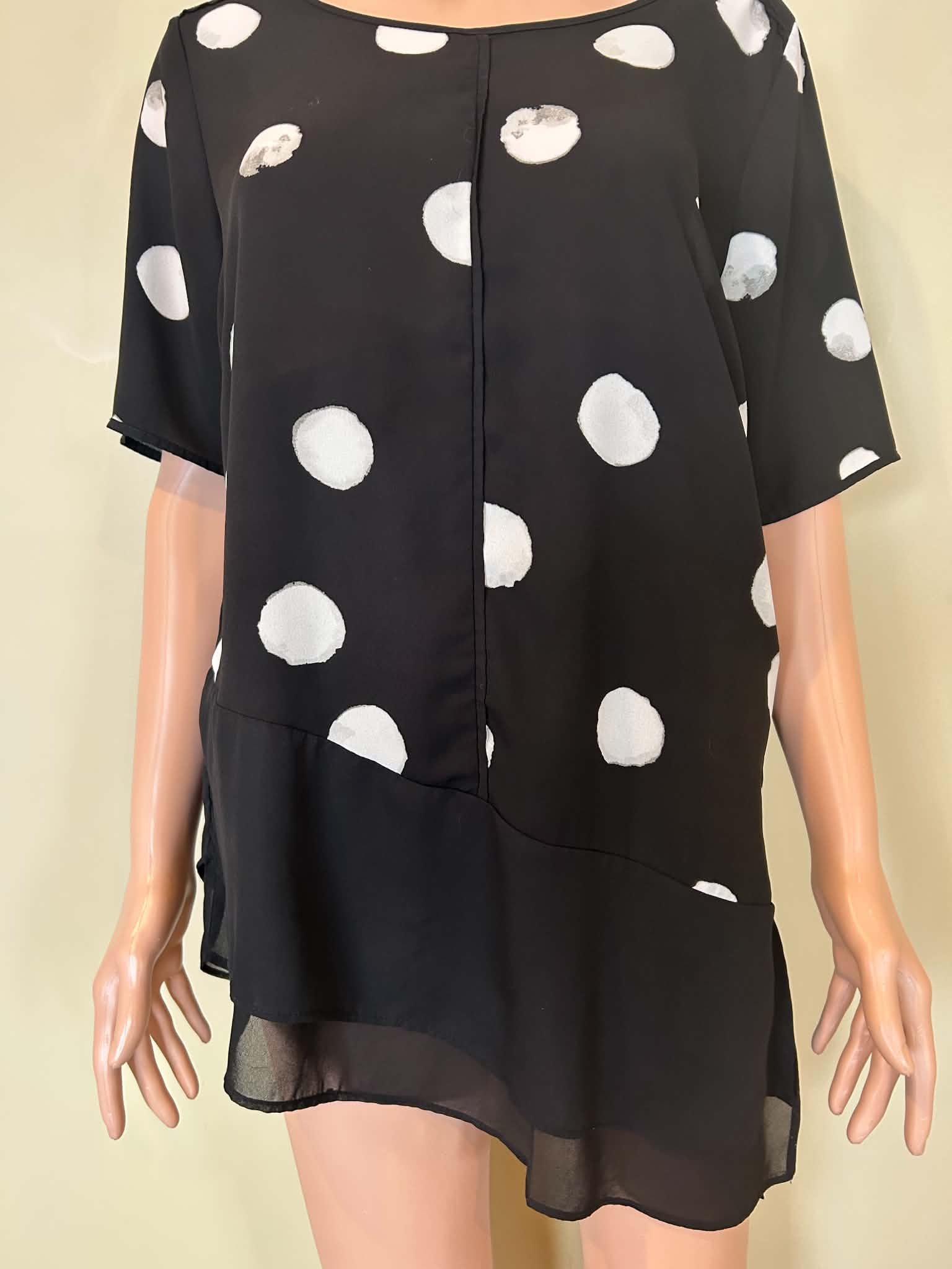 Caroline Eve top - Size 12