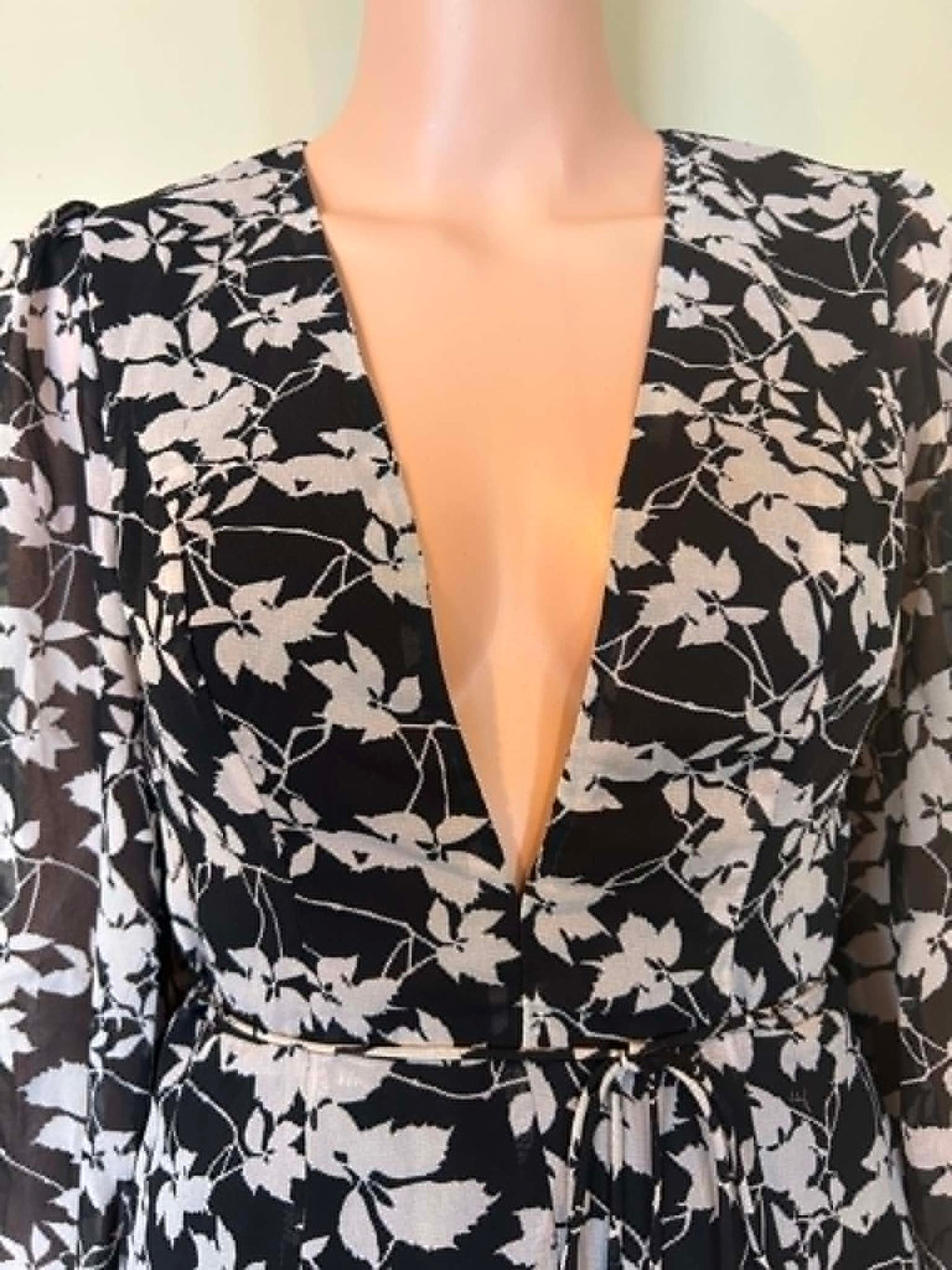 Petal and Pup Dress - Size 8