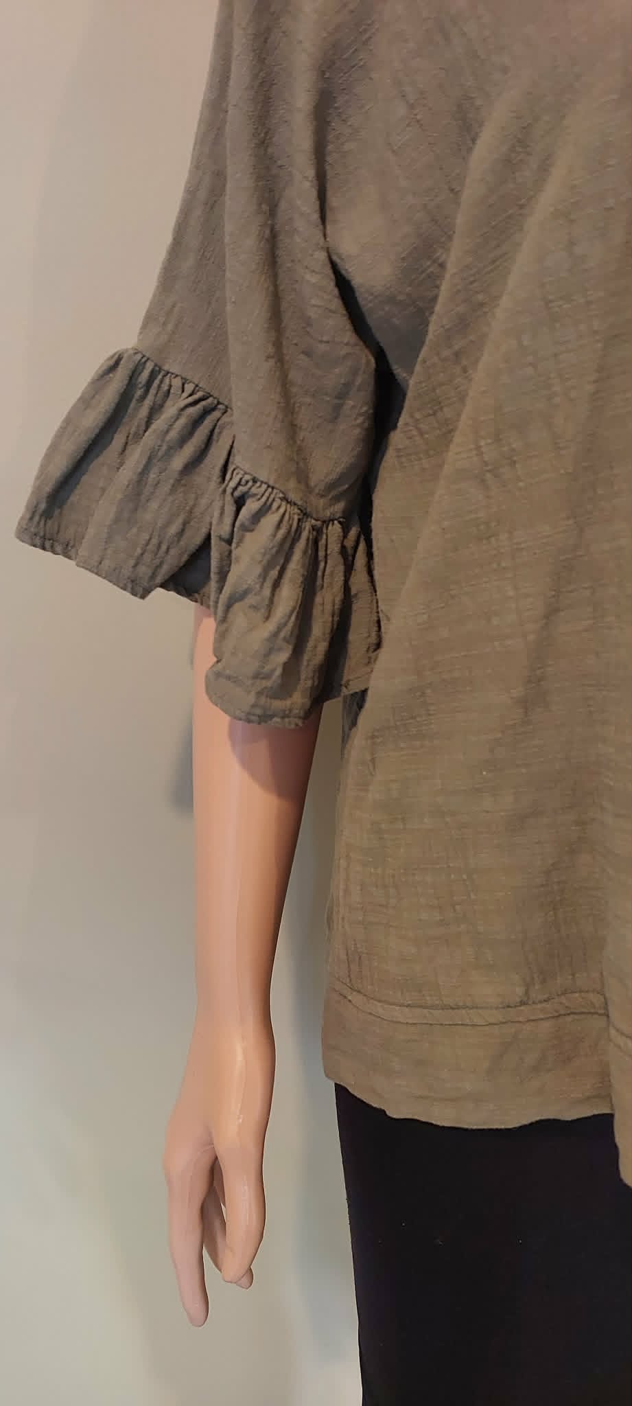 Decjuba Top - Size M