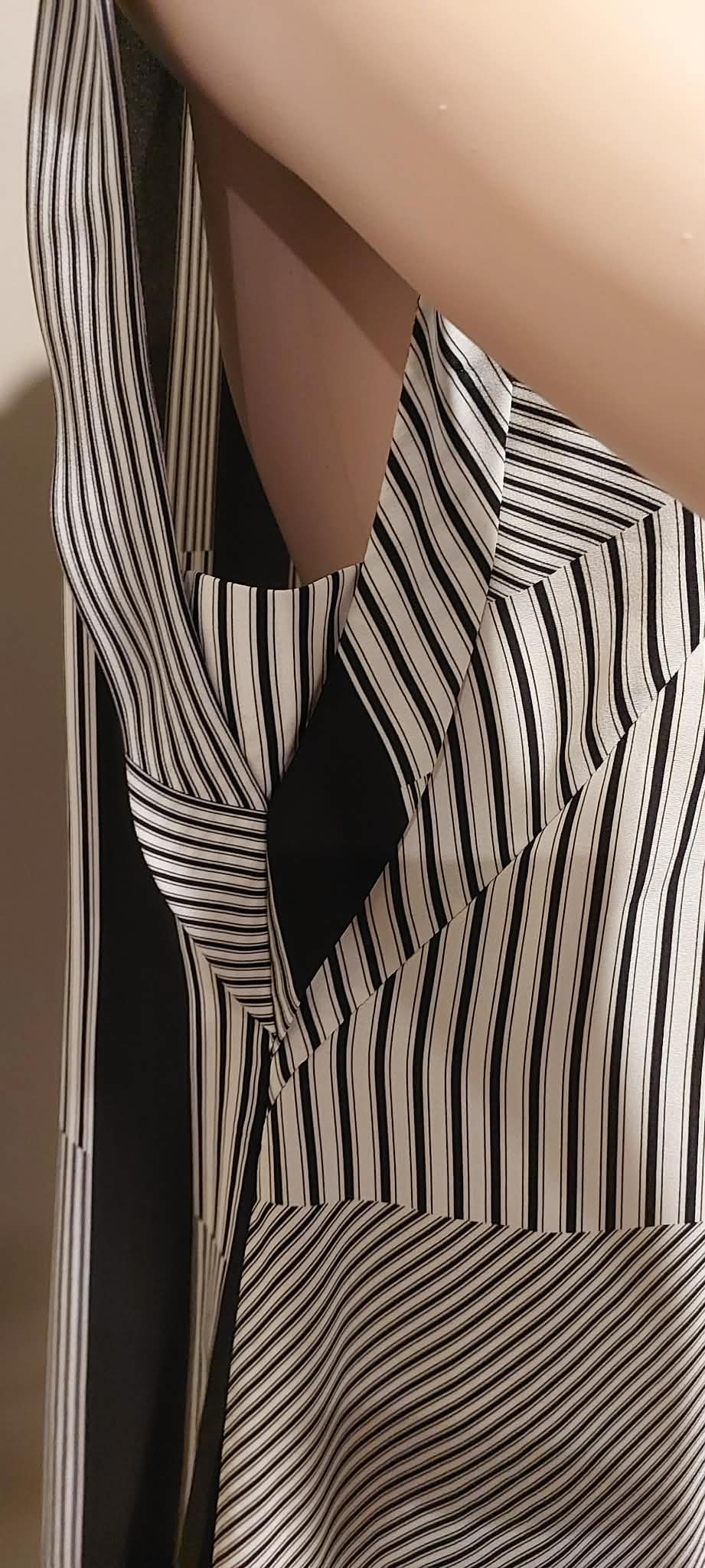 Veronika Maine Dress - Size L